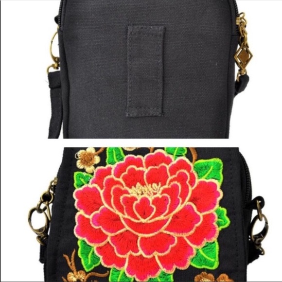 Floral Purse - Picture 2 of 2